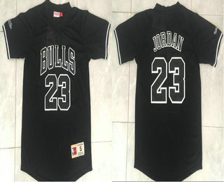 Men's Chicago Bulls #23 Michael Jordan Black Short-Sleeves Legend Swingman Stitched NBA Basketball Jersey