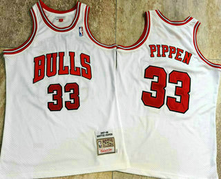 Men's Chicago Bulls #33 Scottie Pippen 1997-98 White Hardwood Classics Soul AU Throwback Jersey