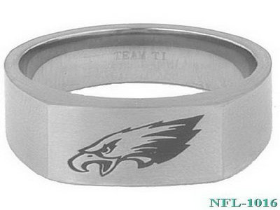 Team Titanium Philadelphia Eagles 10mm Signet Ring